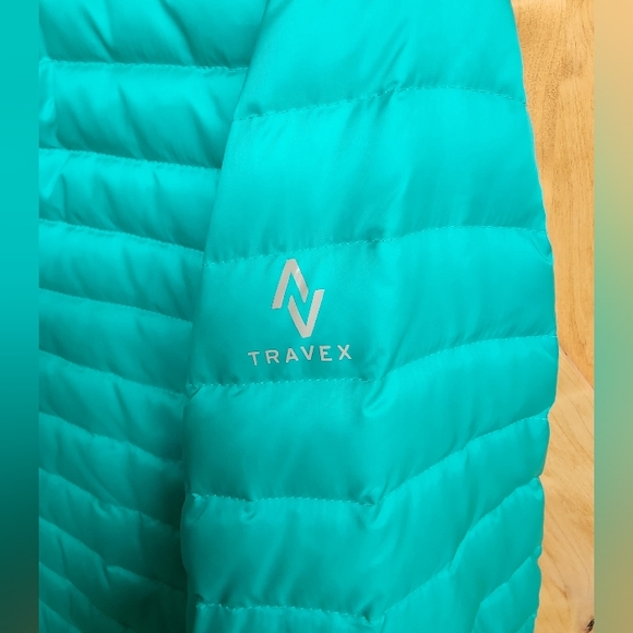 EDDIE BAUER Packable Puff Jacket, Size Medium - Picture 4 of 11